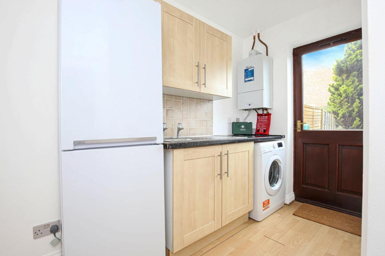 Holiday home Yoko's Smart Home: Detached House With Prime Location And Entertainment